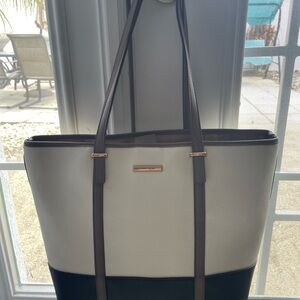 Anne Klein Black and White Shoulder Bag